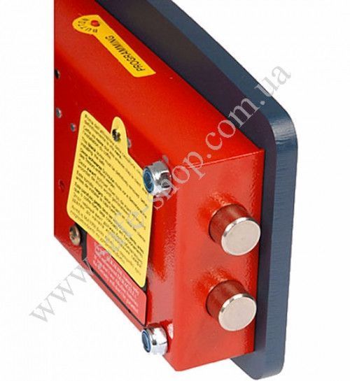 Вбудований сейф в стіну Technomax GK/3B, зламостійкий сейф класу S1 з ключовим замком GK/3B фото